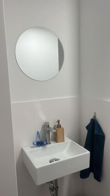 Gemuetliche 3sz-wohnung In 1220 Apartment Wien